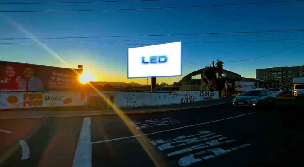 Painel de LED em Porto Uni&atilde;o: a solu&ccedil;&atilde;o moderna para destacar sua marca