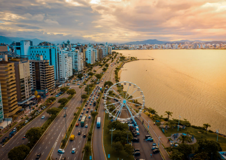 ANUNCIE PAINEL RODOVI&Aacute;RIO EM FLORIAN&Oacute;POLIS